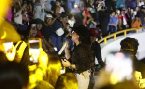 Arranca la cartelera musical en la Expo Feria Ganadera Sinaloa 2025 en Culiacán