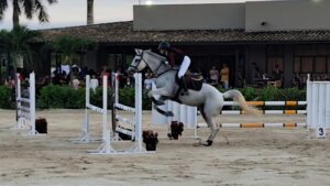 Arranca en Cancún el Circuito Estatal Ecuestre de Quintana Roo