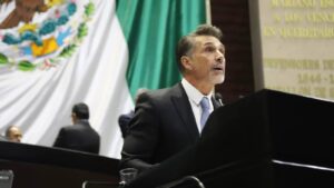 Sergio Mayer solicita reincorporación a la Cámara de Diputados