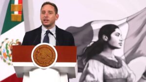 Eduardo Clark anuncia reducción en brote de sarampión; “hemos aplicado 18.3 millones de vacunas”