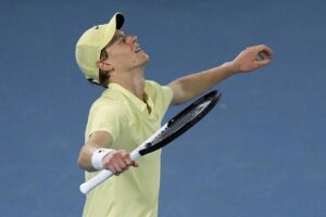 Sinner vence a Alcaraz en el Masters de Montecarlo y recupera el primer puesto del ranking