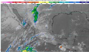 Frente frío 45 impacta el norte y activa lluvias en el país; persiste calor intenso