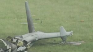 Se estrella helicóptero militar en Inglaterra; mueren tres tripulantes